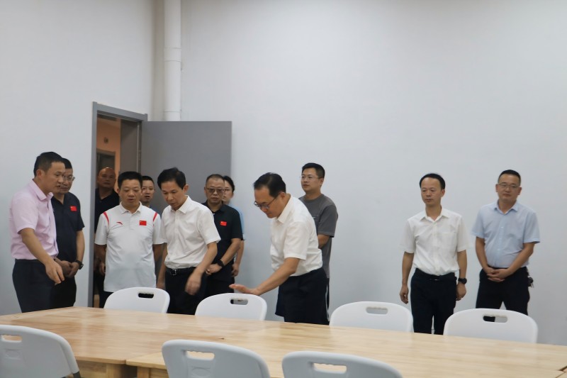 省體育局黨組書記、局長李小平在九江調研2024年WTA江西網(wǎng)球公開賽籌備工作情況